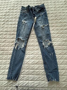 Eunina Distressed Dark Blue Skinny Jeans